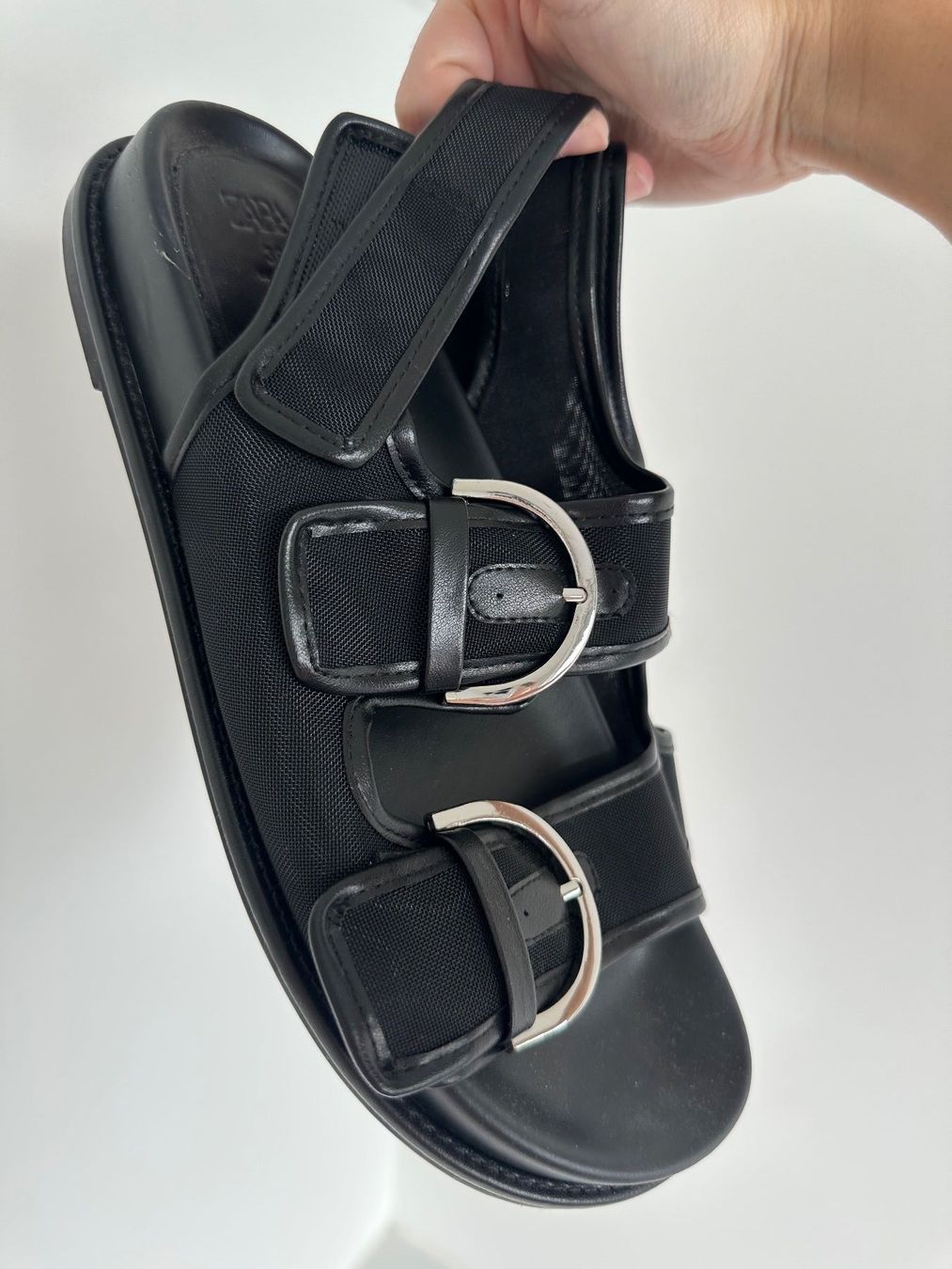 Zara Scarpe da donna: Zara schwarze Sandalen Gr. 39 – Usato da Triesen venduto da ann_6mxb 1