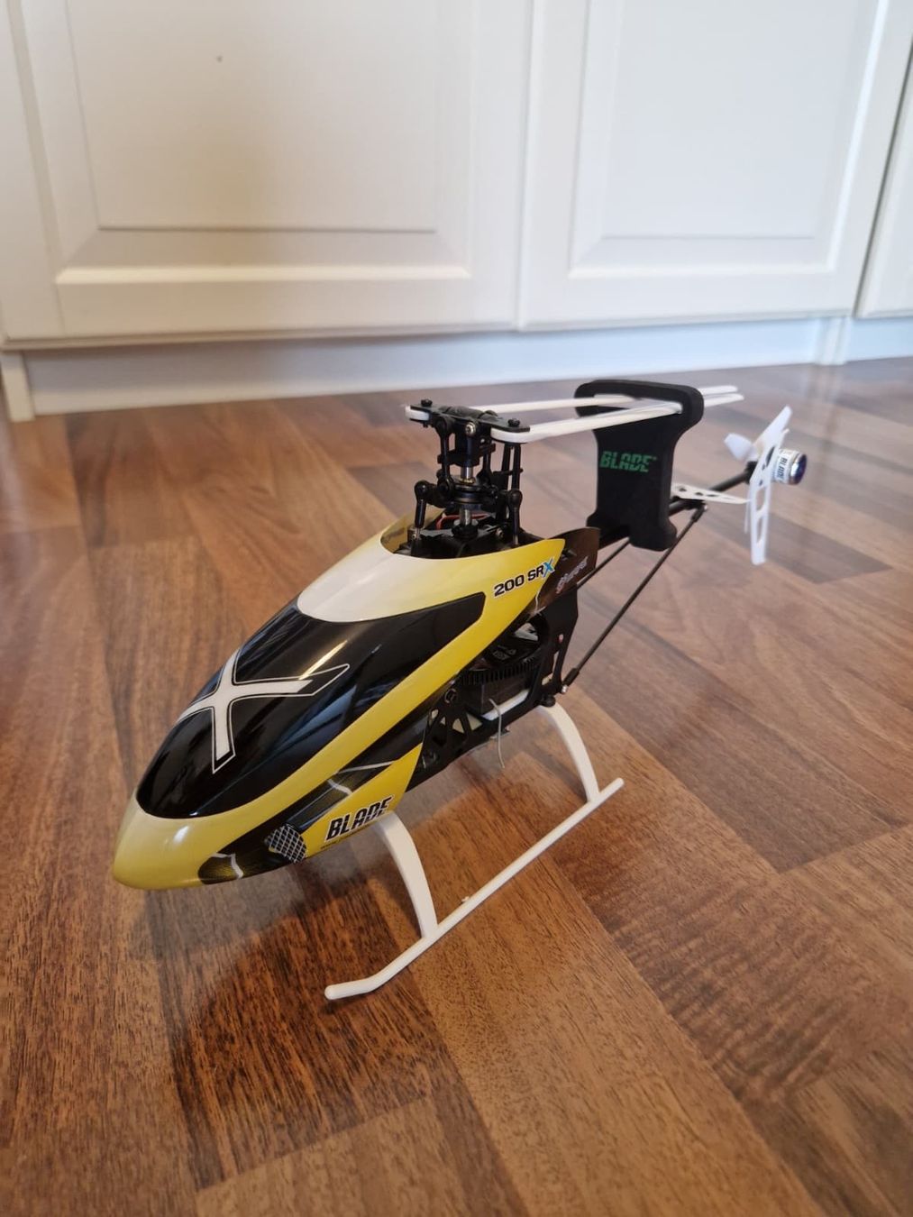 Kit di modellismo & Modellini statici: Hélicoptère télécommandé RC Blade 200 SR X (RTF), Neuf – Nuovo e nell'imballaggio originale da Paudex venduto da gui_pgd7 3