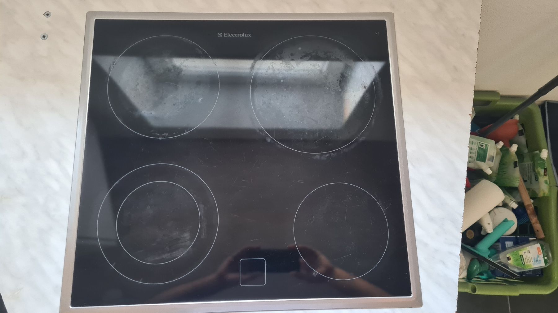 Cucine: Electrolux Einbaubackofen LUXE mit Glaskeramik-Kochfeld – Usato da Gümligen venduto da Pascual002 6