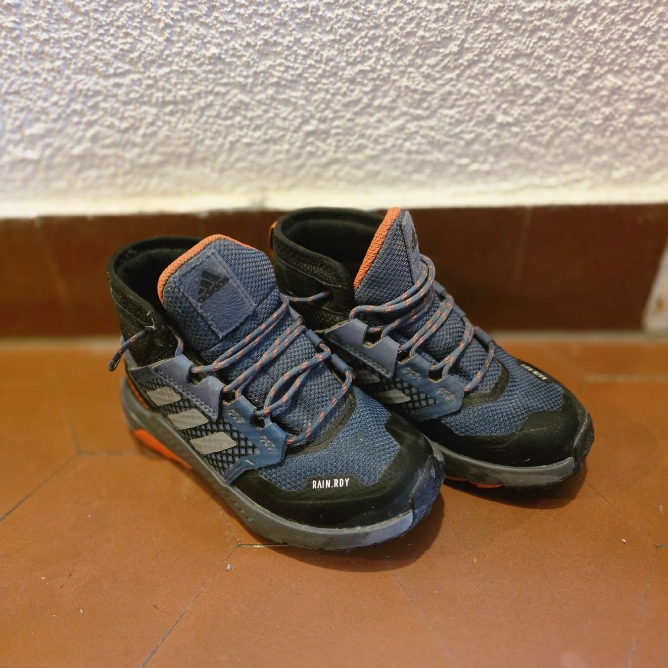 Adidas Schuhe für Jungen: Adidas Terrex Schuhe gr. 28 – Gebraucht aus BADEN von Sprinz