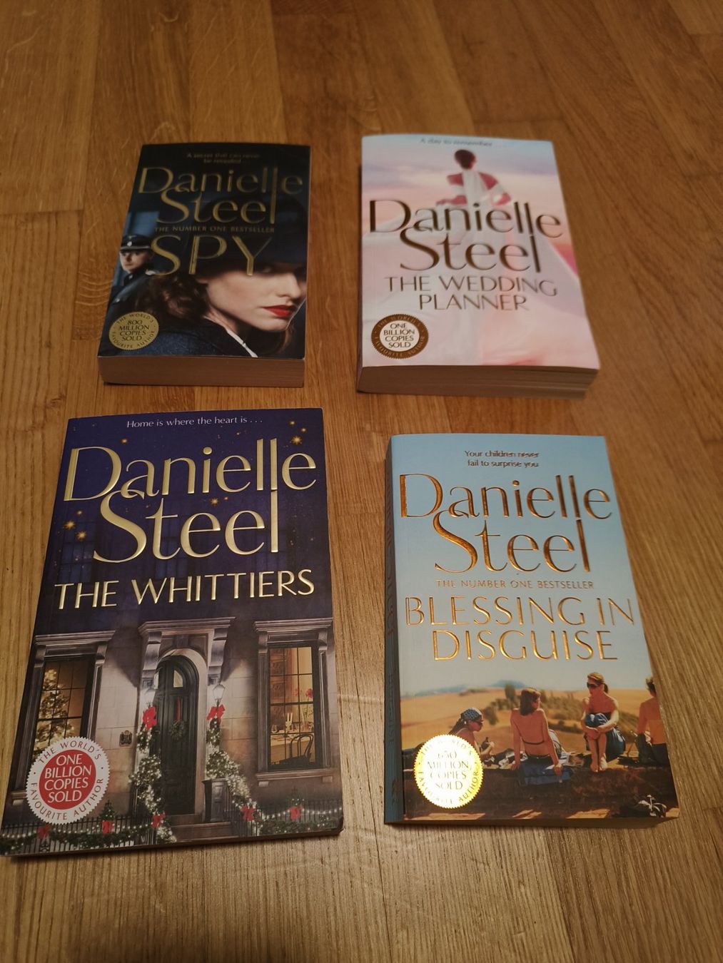 Libri: 9 Danielle Steel Bücher in Englisch – Usato da Dietlikon venduto da Dietlikon_Verkauf 1