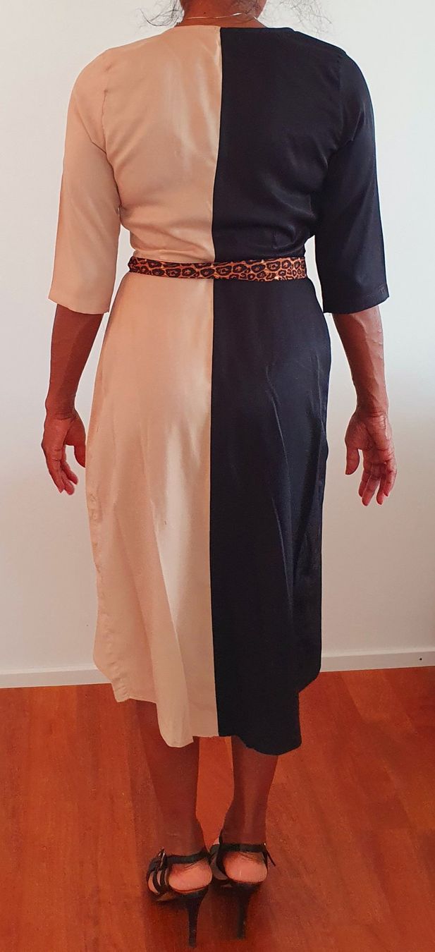 Robes: Kleid 2farbig leicht in Grösse M ODEL – D'occasion à Stansstad par InStyle8 3