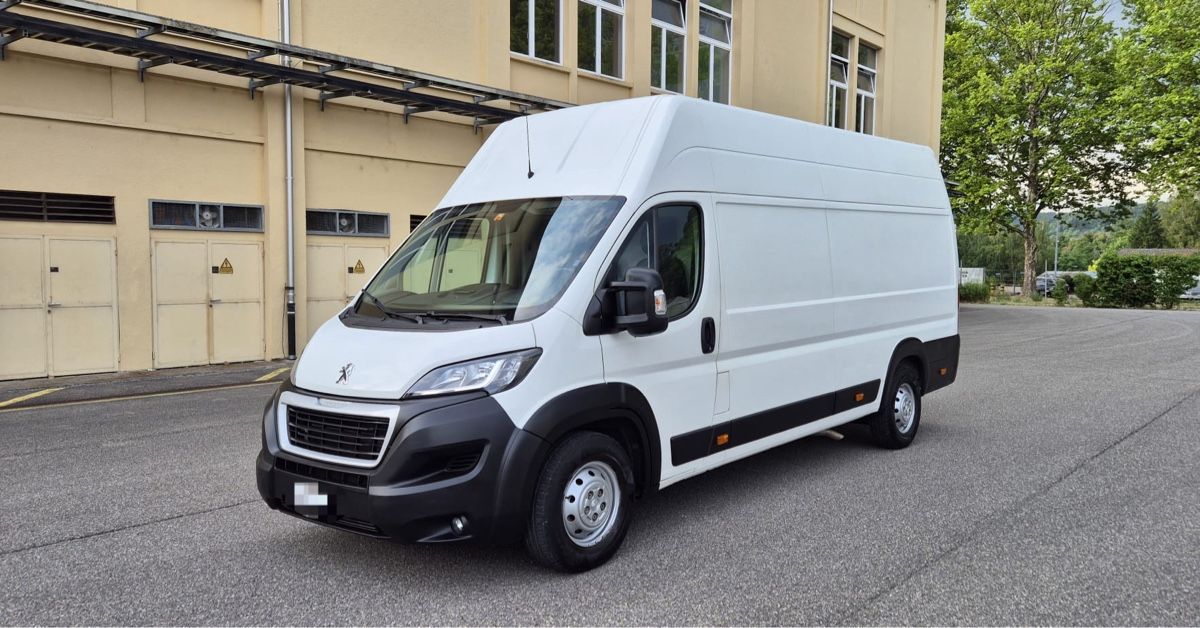 Peugeot Véhicules utilitaires: Peugeot Boxer L4 H4 – D'occasion à Bülach par _milziv