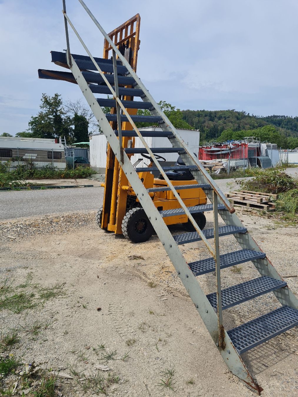 Treppen: Stahltreppe Massiv  – Gebraucht aus Bubendorf von meda0404 6