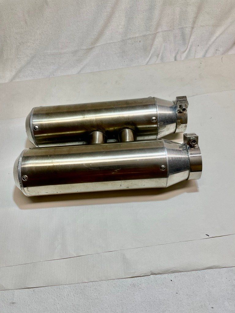 Harley-Davidson Échappements: Harley Auspuffanlage – D'occasion à Trimmis par hajaho 2