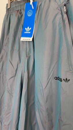 Adidas Trainerhose Grösse S NEU