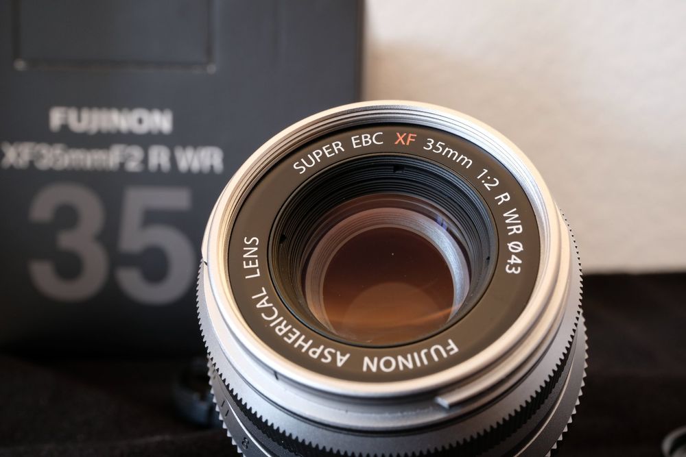 Fujifilm: XF 35mm F2.0 R WR silber | Acheter sur Ricardo