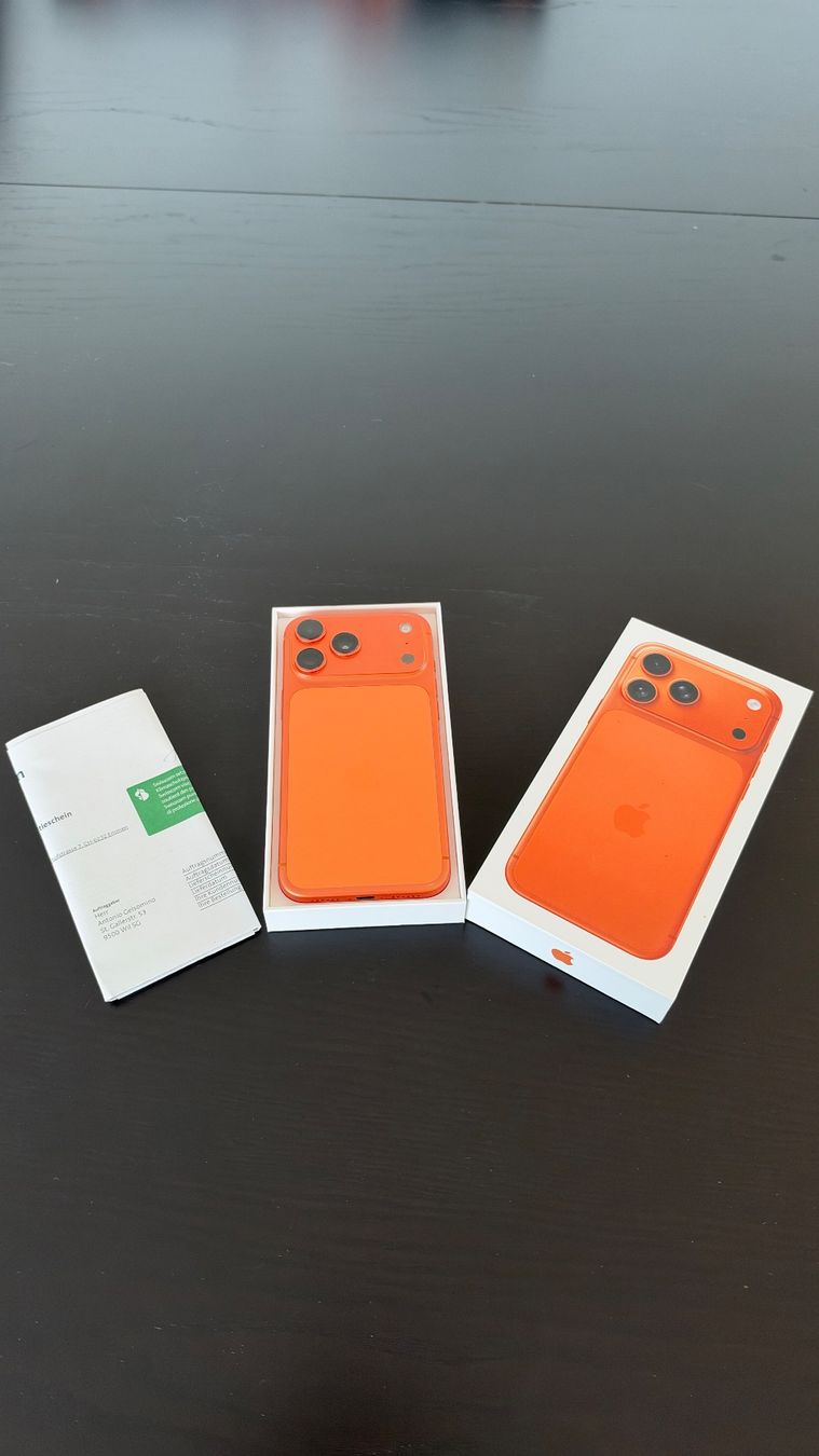 Apple Telefoni cellulari / Smartphones: Apple iPhone 17 Pro Max – Usato da Wil SG venduto da Gelsomino