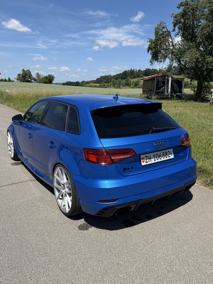 Audi Automobili: Audi RS3 2017 (ohne OPF) – Usato da Volketswil venduto da lar_2rrg 3