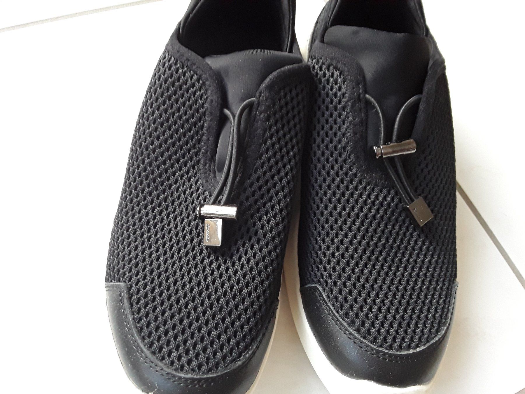 Schuhe für Mädchen: 2 Paar Schuhe made by puzzle gr.35 – Gebraucht aus Heimberg von Samprof 4