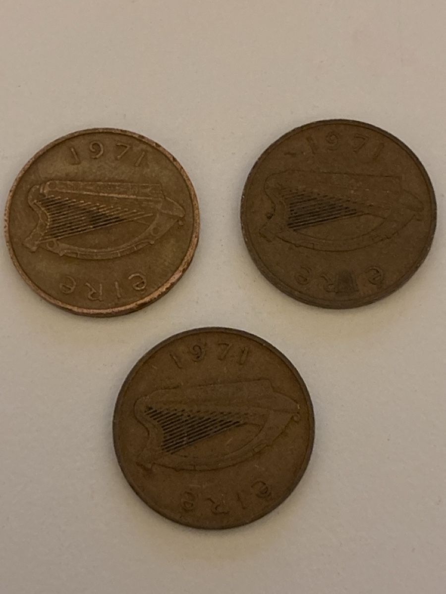 Tutti le monete: Nr. 25: 3 x 1 Pence, irisches Pfund, 1971 – Usato da Burgdorf venduto da Yakari5165