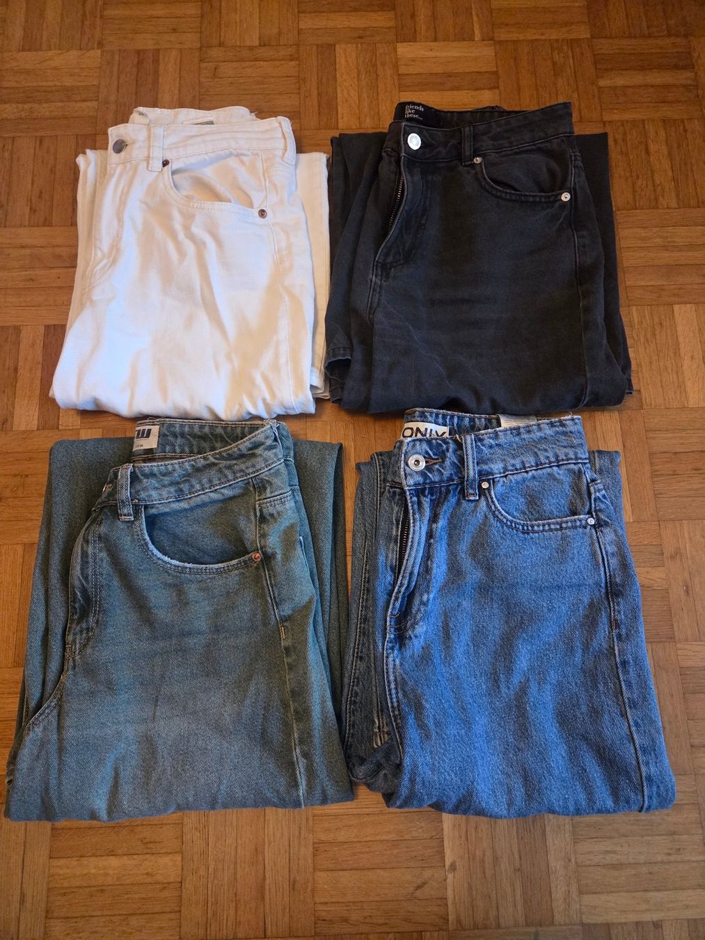 Jeans: 4 Jeans Gr. 36/27 – D'occasion à Basel par Roundtrip