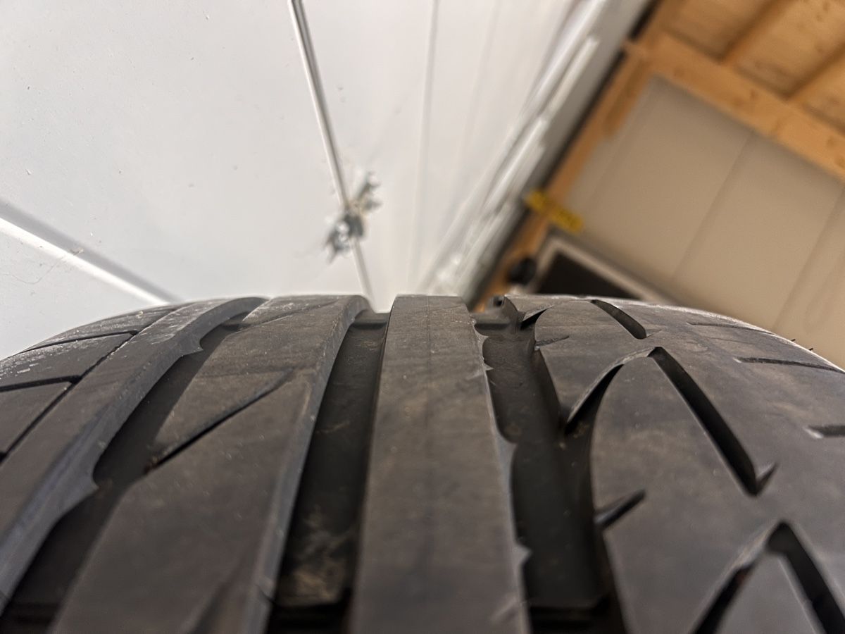 Pneus & Kompletträder: Bridgestone 255/35R19 – Gebraucht aus Hagneck von Stejobe 4