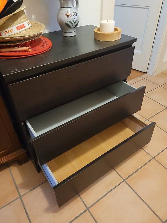 Kommoden: Commode Ikea – Gebraucht aus Lausanne von ana_9gjp 2