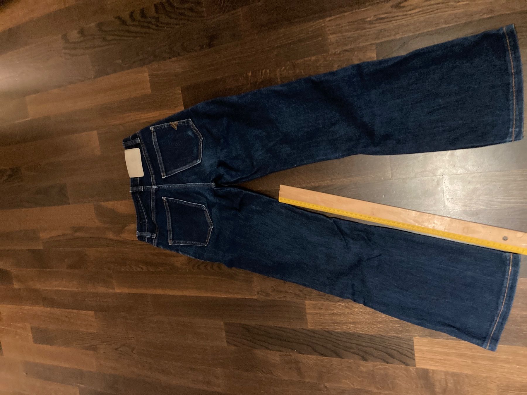 Jeans: Jeans Reiko Grösse 23 – Usato da Zürich venduto da Bopenyang98765 3