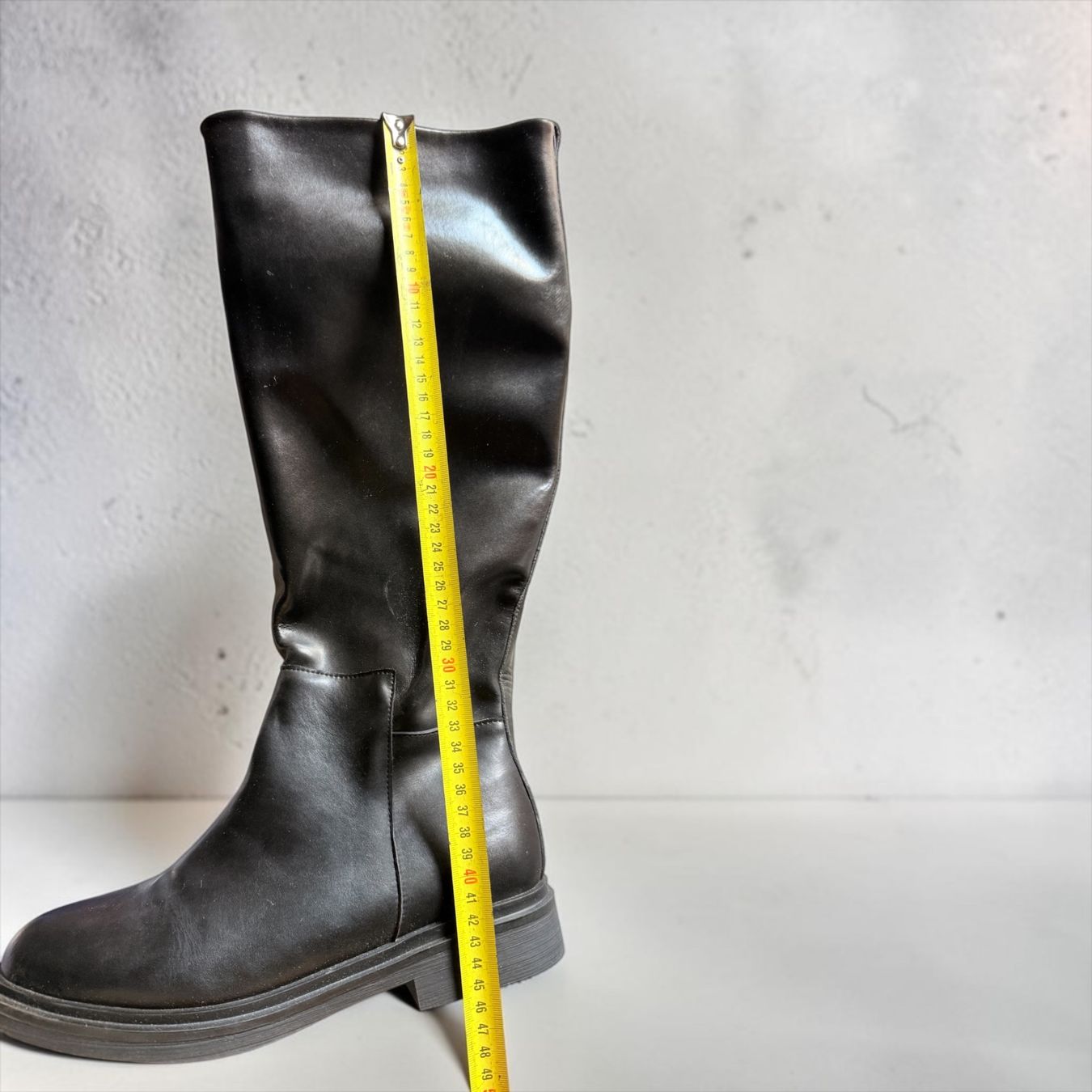 Chaussures femmes: Leder Stiefel  42 – Neuf (Voir description) à Dotzigen par White_Warrior 4