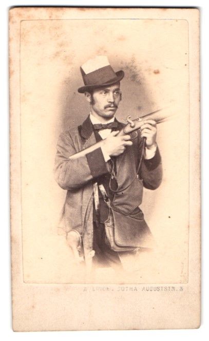 Fotografie &  Plakate: Fotografie A. Linde, Gotha, Herr Eberhar – Gebraucht aus Berlin von bartko-reher