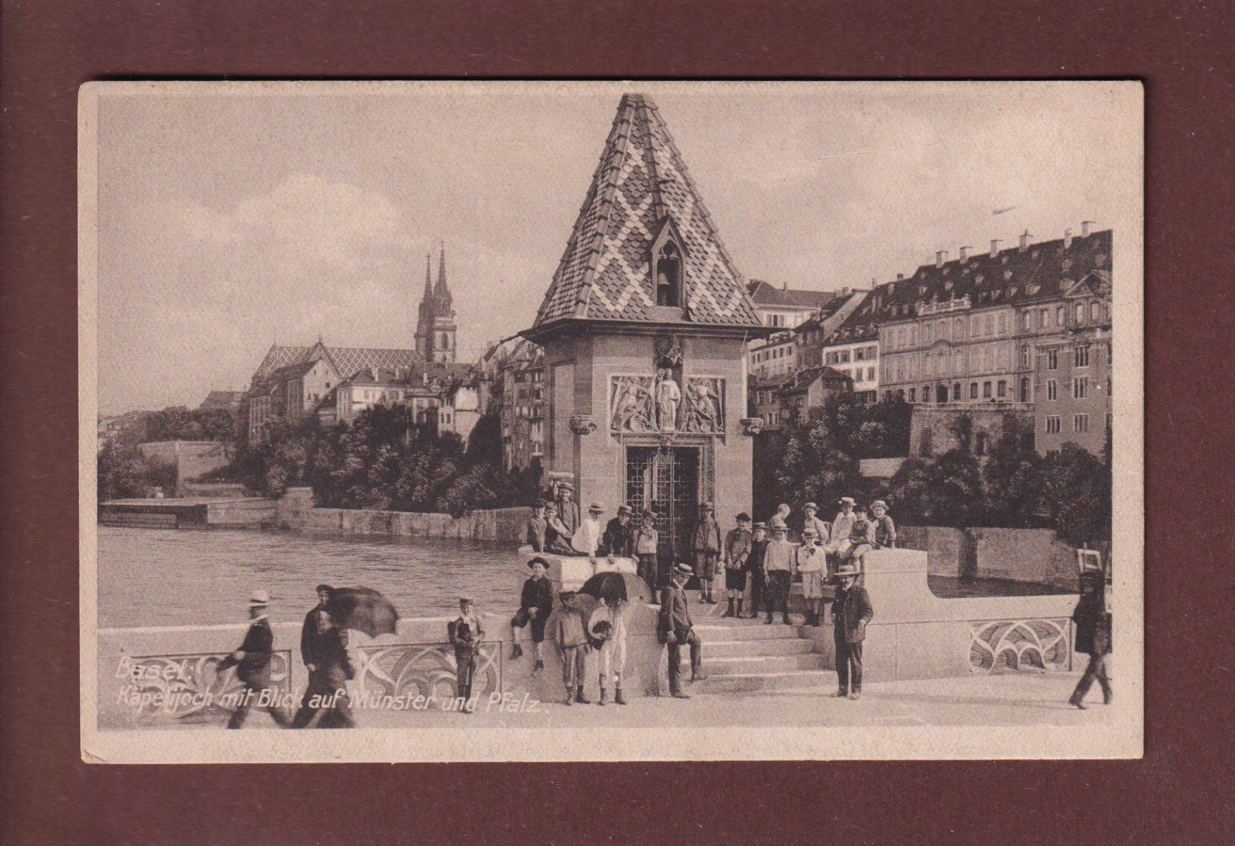 Cartoline postali: BASEL - Käpelijoch - Leute – Usato da Pully venduto da nicecards