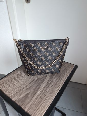Guess Handtasche Vintage Style