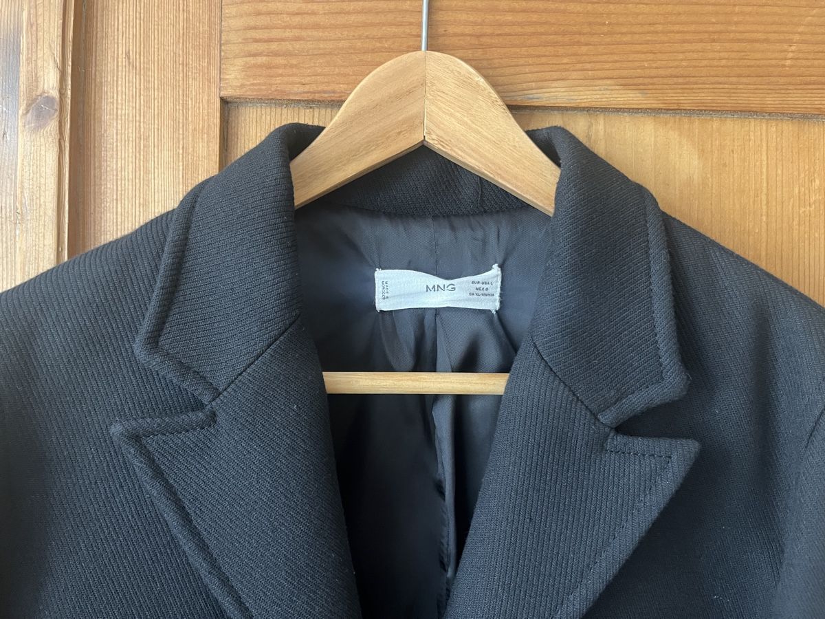 Mango Giacche: Schwarze Jacke von Mango, Grösse L  – Usato da Zürich venduto da Clara_Ma1 3