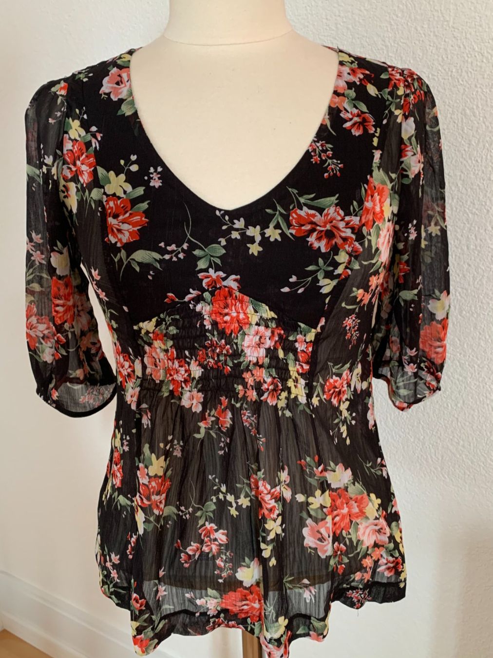Camicette: SN Style Damen Bluse, Gr. M – Usato da Worb venduto da farben20zauber