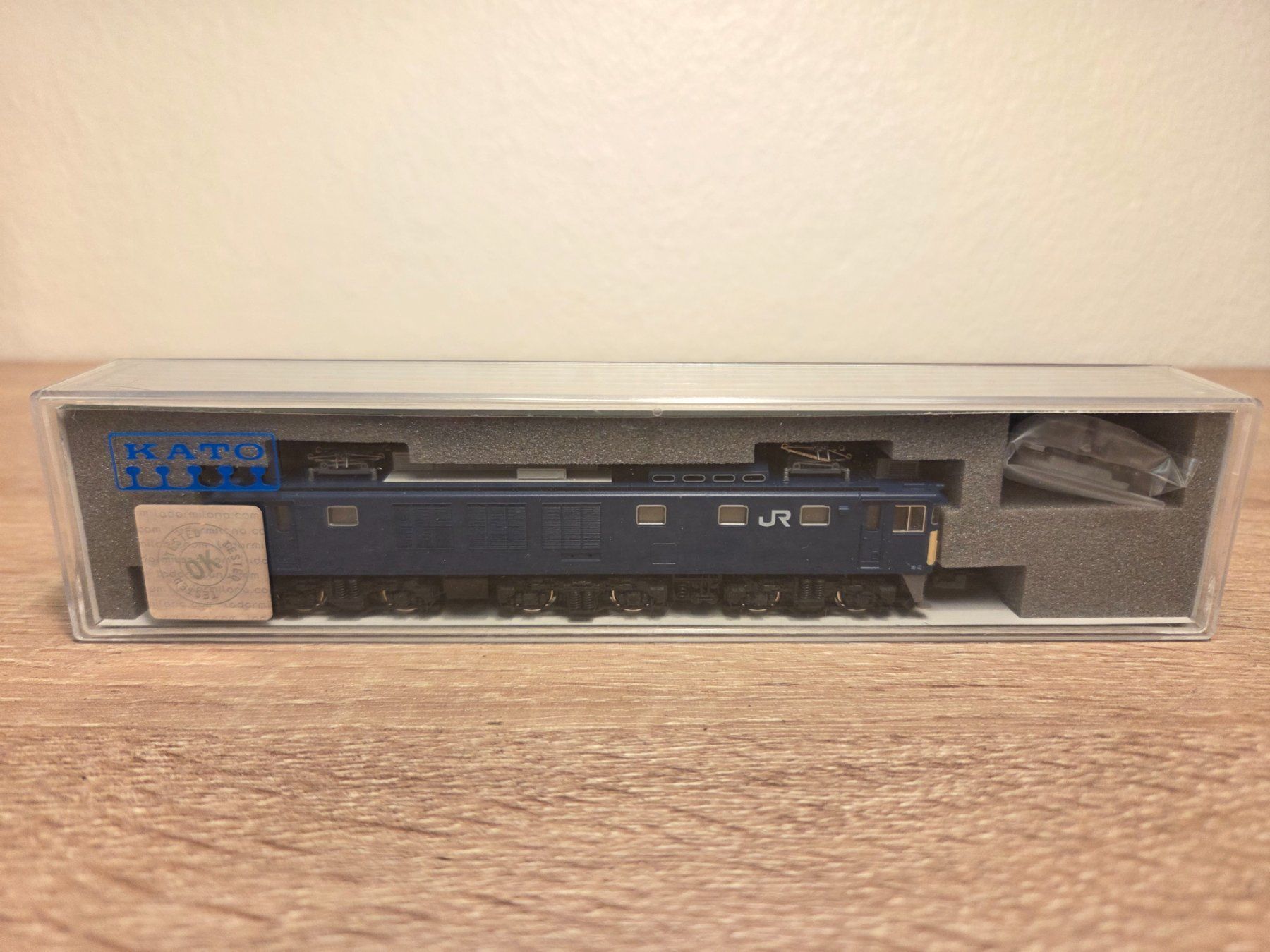 Kato Modellini di ferrovie: Kato N 3024 E-Lok EF64 J.N.R – Nuovo e nell'imballaggio originale da St-Aubin-Sauges venduto da Lo_Go 7