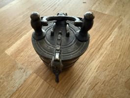 Alte Gewichte Bechergewichte Gewichtsteine