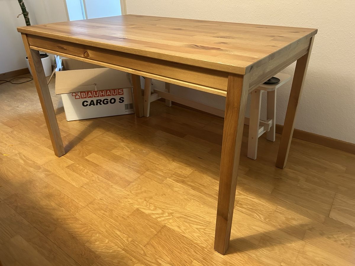 Tables: Holztisch  – D'occasion à Baden par alb_6rps 1