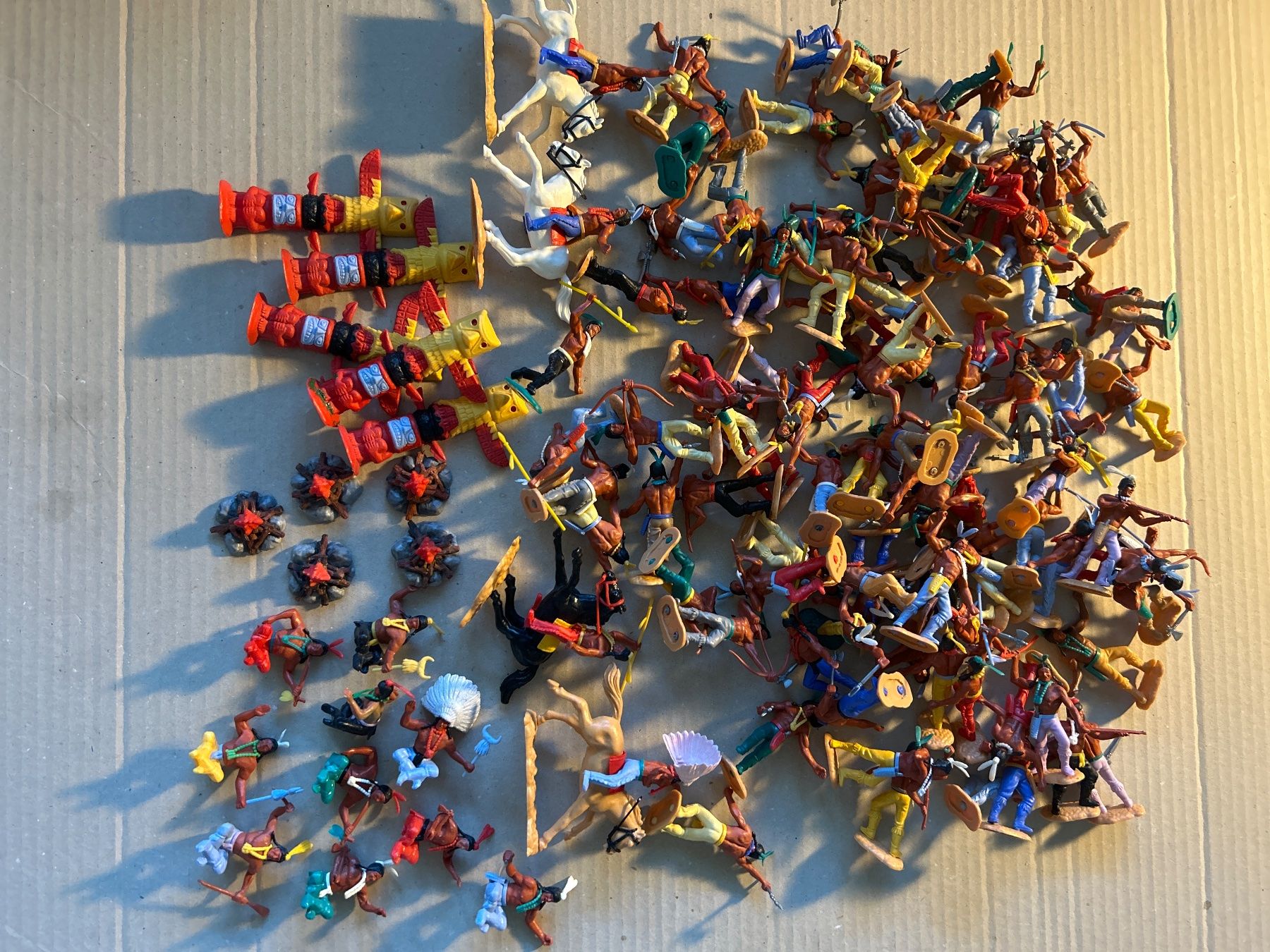 Timpo Statuette: TIMPO Indianer / 3. Generation – Usato da Aarau venduto da bea_c66s