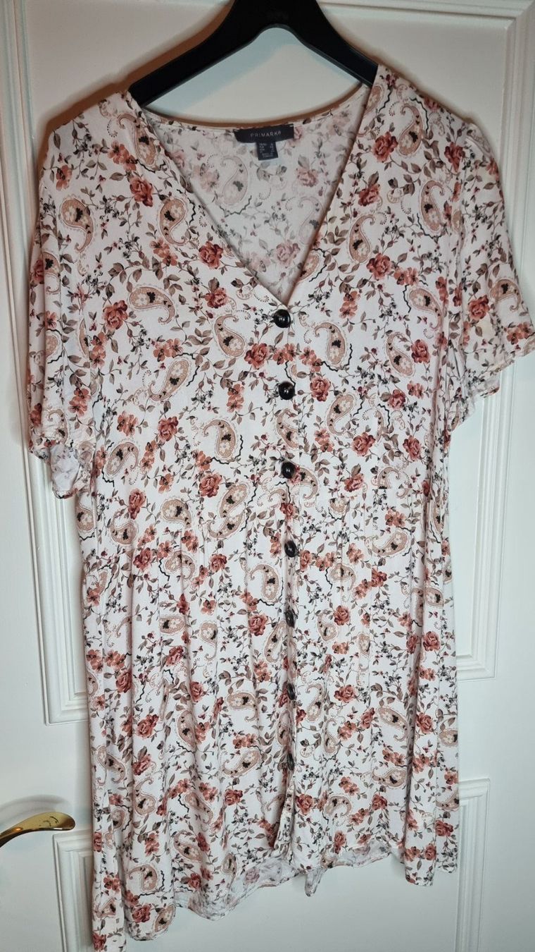 Vestiti: Kleid Größe 40/42 – Usato da Wald ZH venduto da Martin79 2