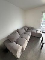 Grosses, graues Ecksofa mit Kissen - Top Zustand!