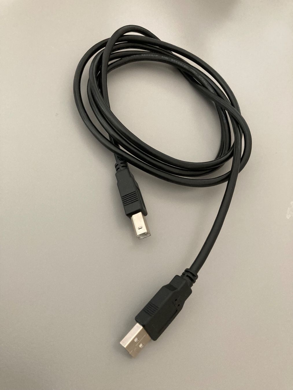 Cavi: USB-A zu USB-B Kabel – Usato da Hochdorf venduto da Obladi