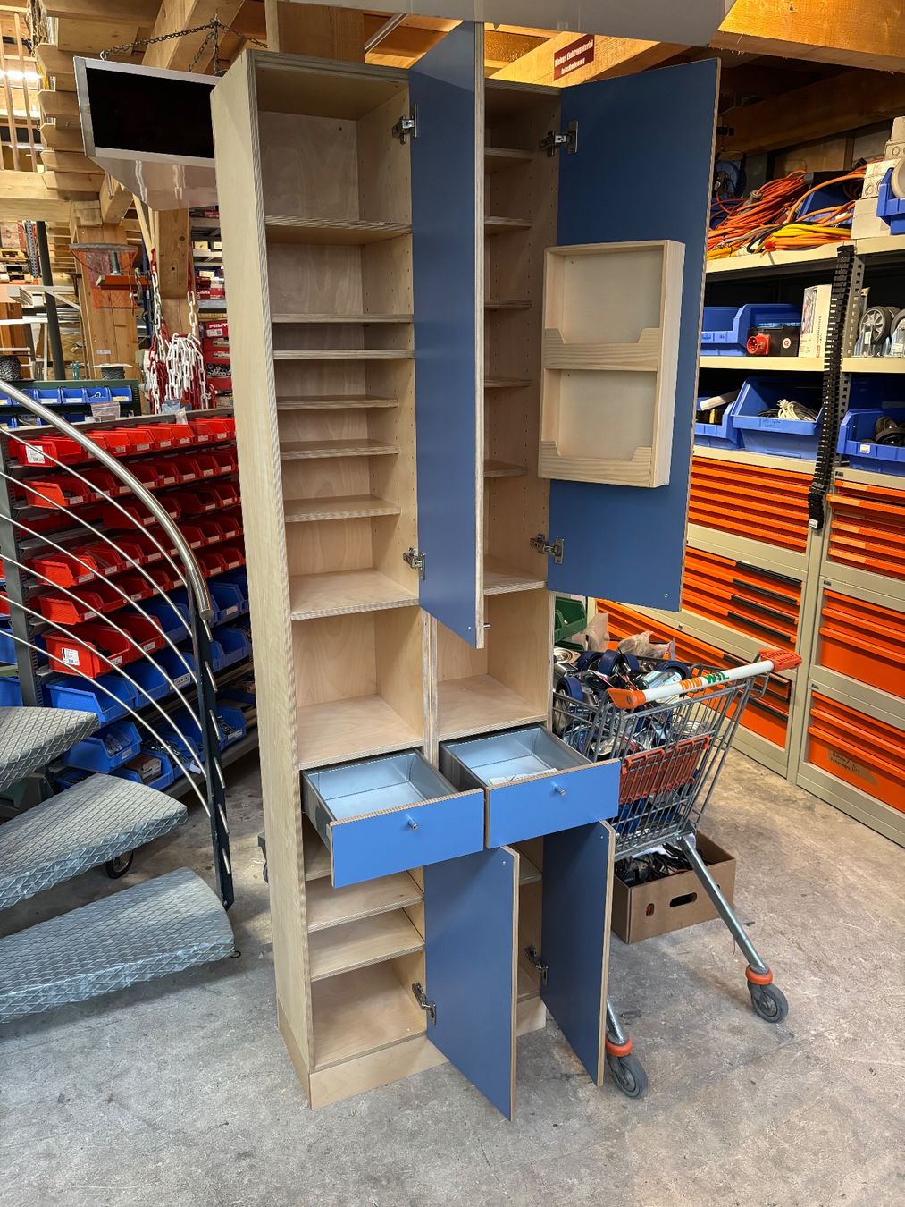 Schränke: Schreiner Schrank / Möbel Kombination mit Schubladen – Gebraucht aus Winterthur von ReUse_Baumarkt 1
