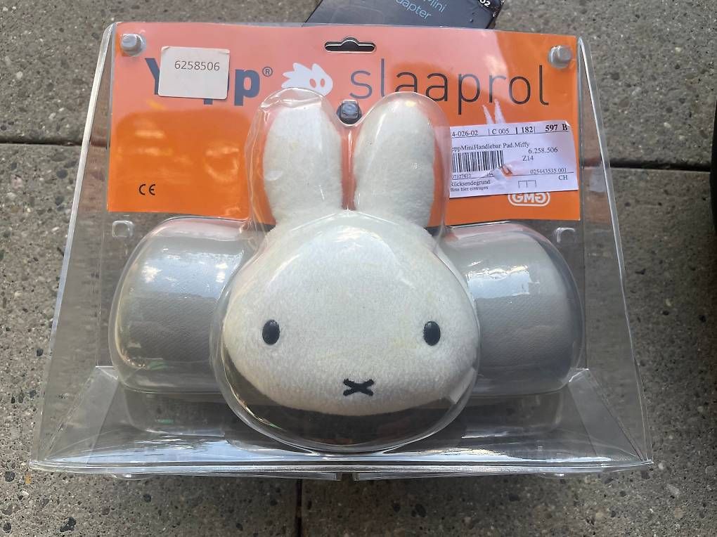 Seggiolini per auto: Thule Yepp Nexxt Mini + 2. Adapter + Handlebar Miffy – Usato da Ennetbaden venduto da kat_zhq2 2