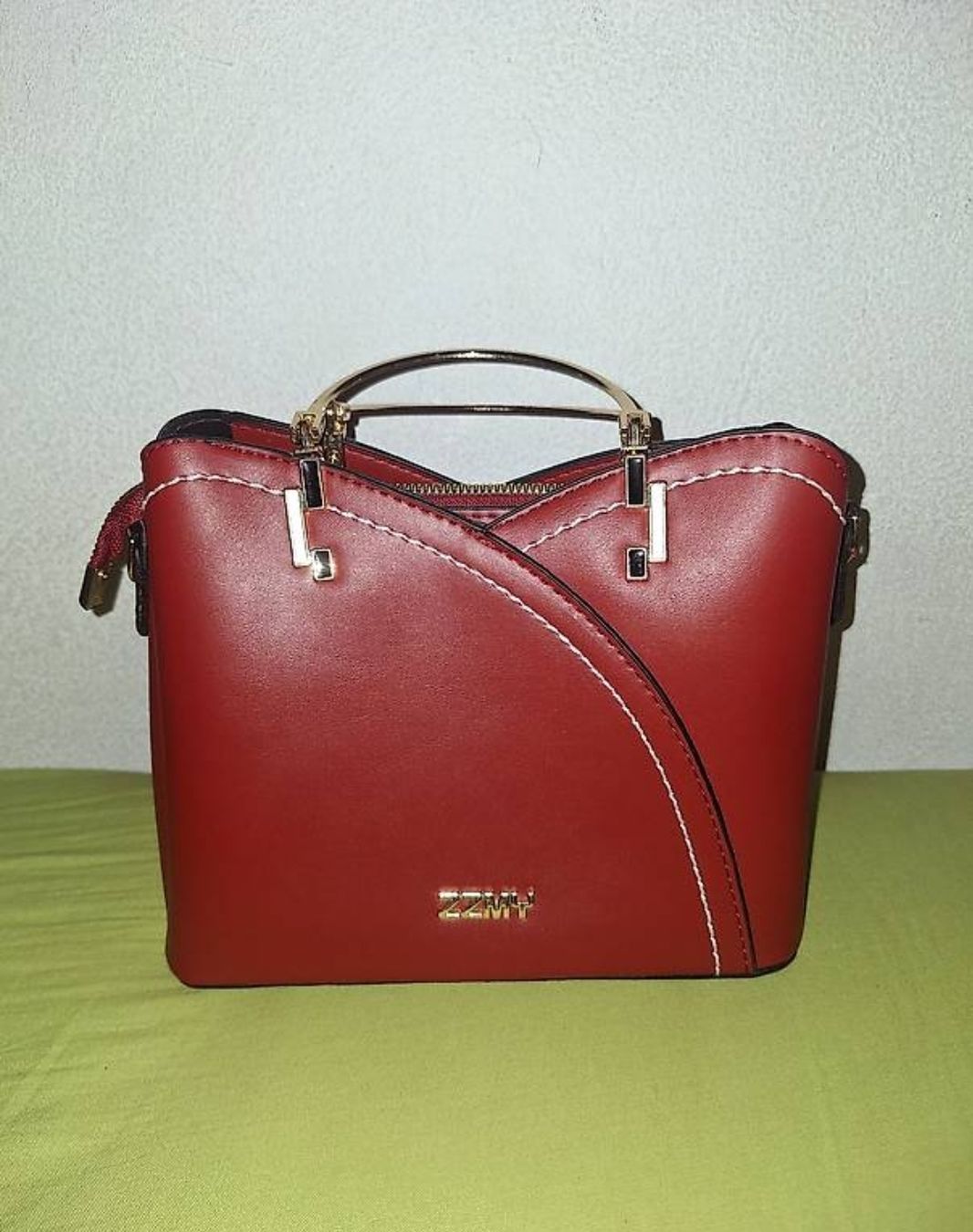 Taschen für Damen: Borsa rossa elegante – Gebraucht aus Vezia von MelRush