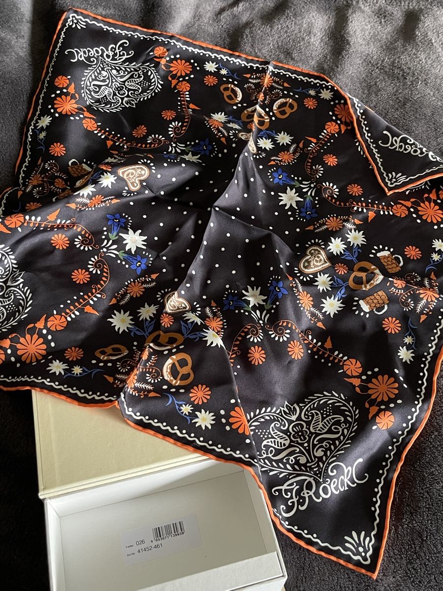 Roeckl Foulards, Tücher & Schals: ROECKL Nicki-Tuch aus 100% Seide – Neu und originalverpackt aus Zollikerberg von Atelier108 2