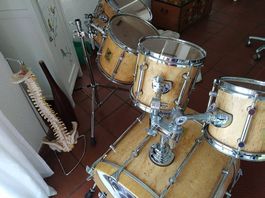 Sonor Force 3000  22" + 4 Rack-Toms + Zubehör 