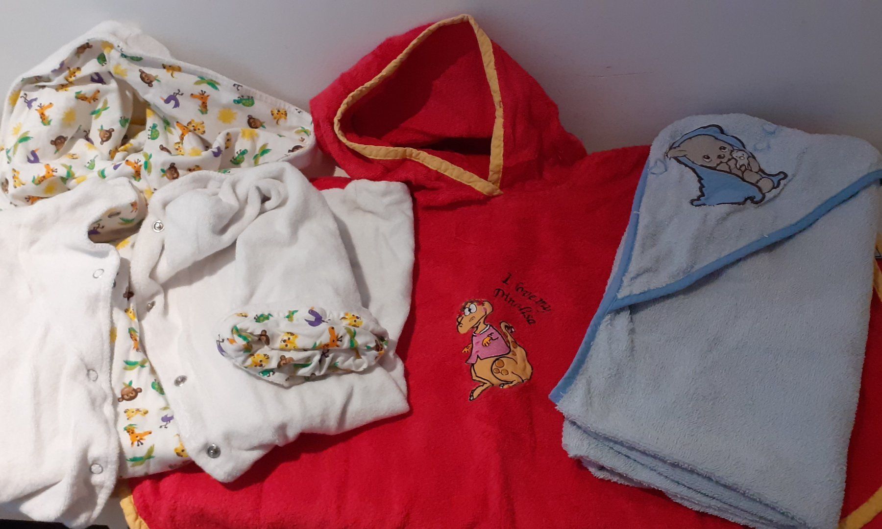 Bademäntel: Badmantel Poncho Badetuch Kleinkind – Gebraucht aus Astano von mclotto