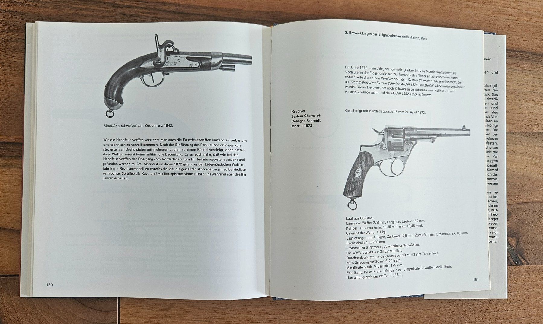 Libri: Hand und Faustfeuerwaffen / 1817 bis 1975 – Usato da Oftringen venduto da Dinu10 7