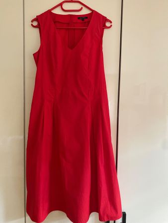 Rotes Sommerkleid von Marco Polo