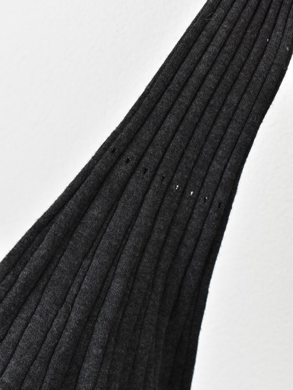 Sandro Robes: Sandro Rippstrick Kleid, grau, Gr.36 – D'occasion à Nürensdorf par 2ND_STORY 5