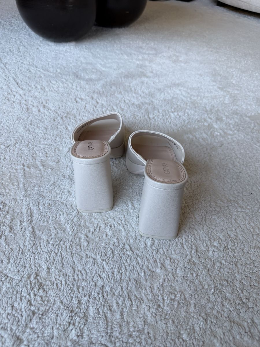 Scarpe da donna: Platform Mule Sandals, Beige, Size 36 – Nuovo (secondo la descrizione) da Dübendorf venduto da ilianalou 4