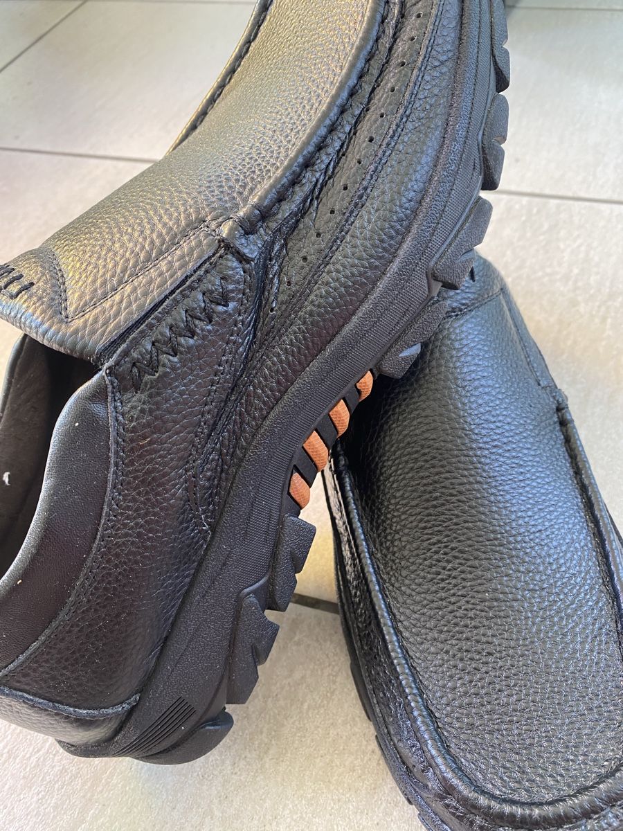 Chaussures hommes: Shoes gr46 – Neuf avec emballage d'origine à Dietikon par Tdaf33 1