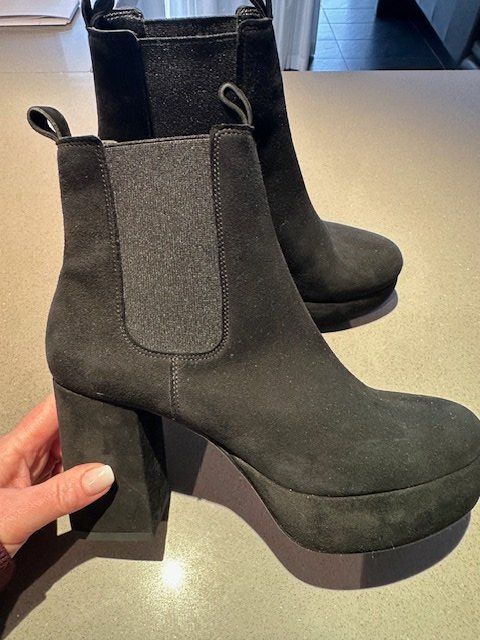 Kennel + Schmenger Scarpe da donna: Kennel + Schmenger Plateaustiefletten – Nuovo (secondo la descrizione) da Dübendorf venduto da Ebony5 4