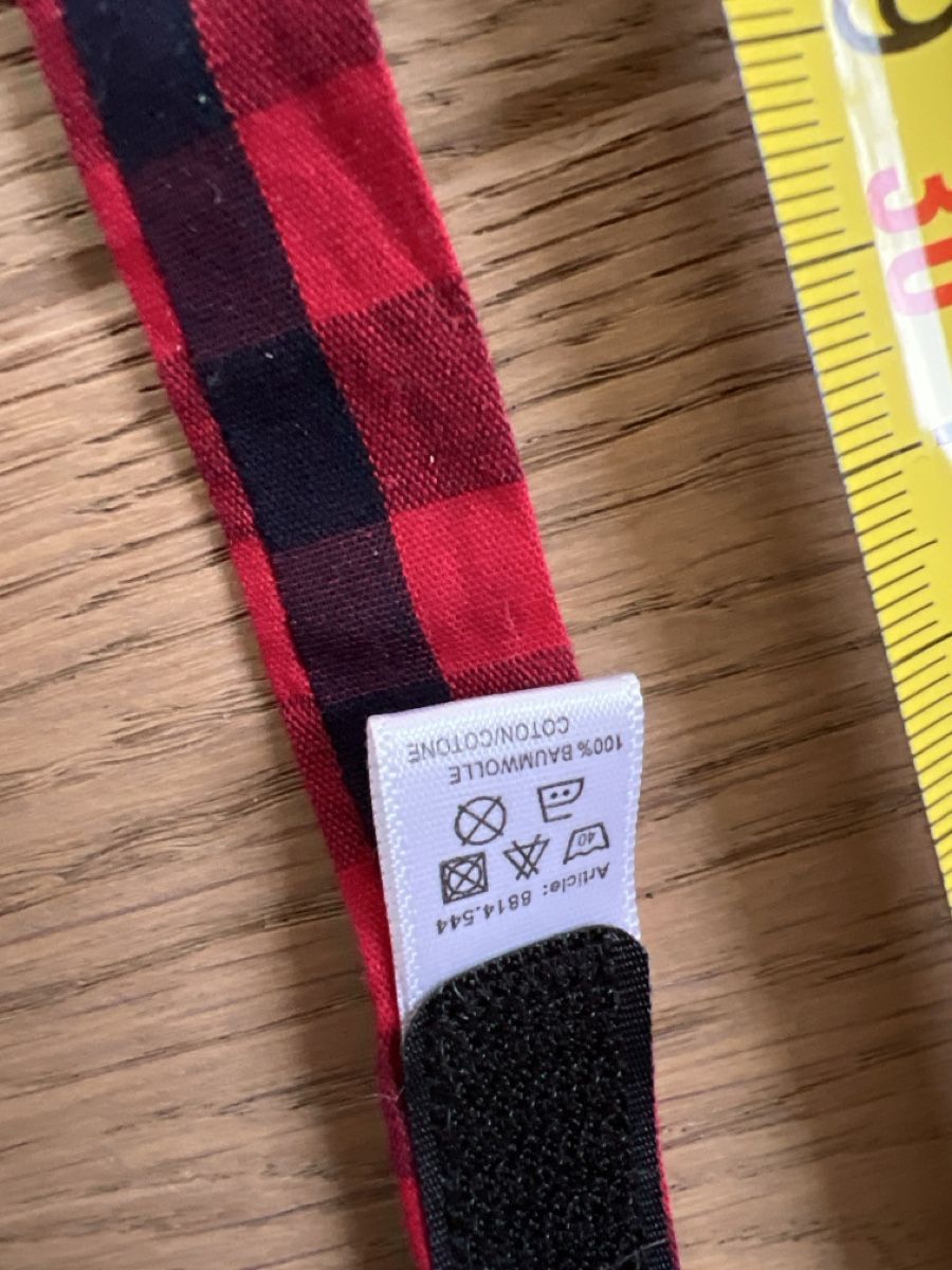 Altro abbigliamento per bambino: Wie neu: Fliege Junge Baumwolle, rot/schwarz – Usato da Oensingen venduto da katepe 2