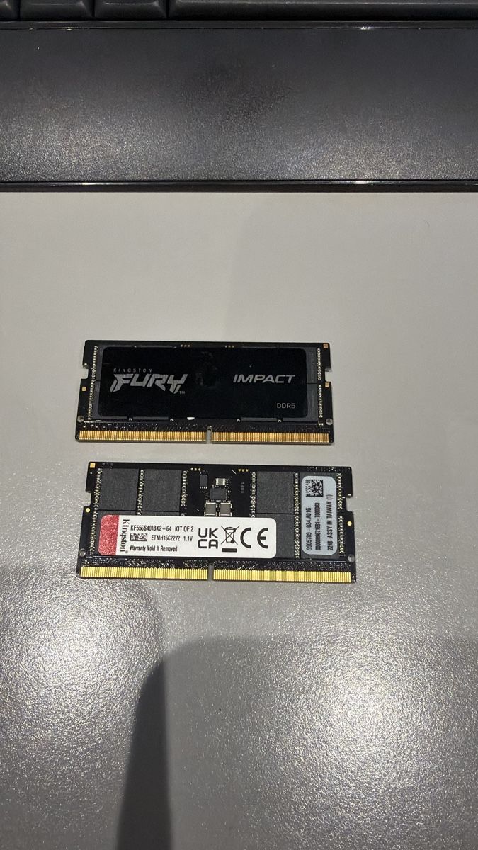 Kingston Memoria / RAM: DDR5 Ram 2 x 32GB – Difettoso da Bremgarten AG venduto da SiimGjo07