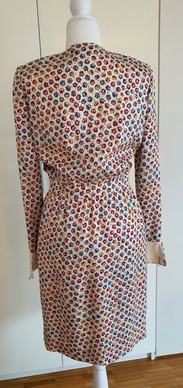 Valentino Kleider: Valentino Boutique Seidenkleid – Gebraucht aus Basel von Kristal4 2