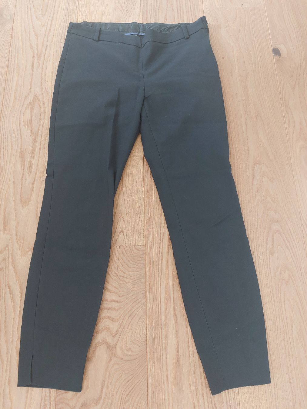 Nafnaf Pantaloni: Naf Naf Hose schwarz Grösse 40 – Usato da Fraubrunnen venduto da magdalena27