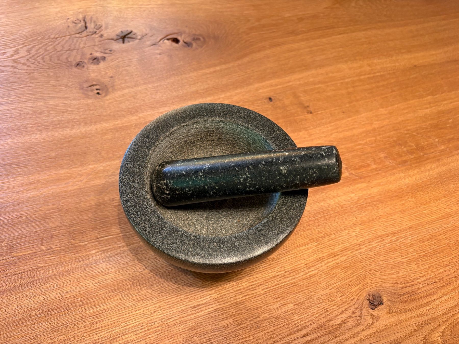 Autres pour cuisiner & mitonner: Naturstein-Mörser mit Stössel – D'occasion à Schwendibach par Mario_89 5