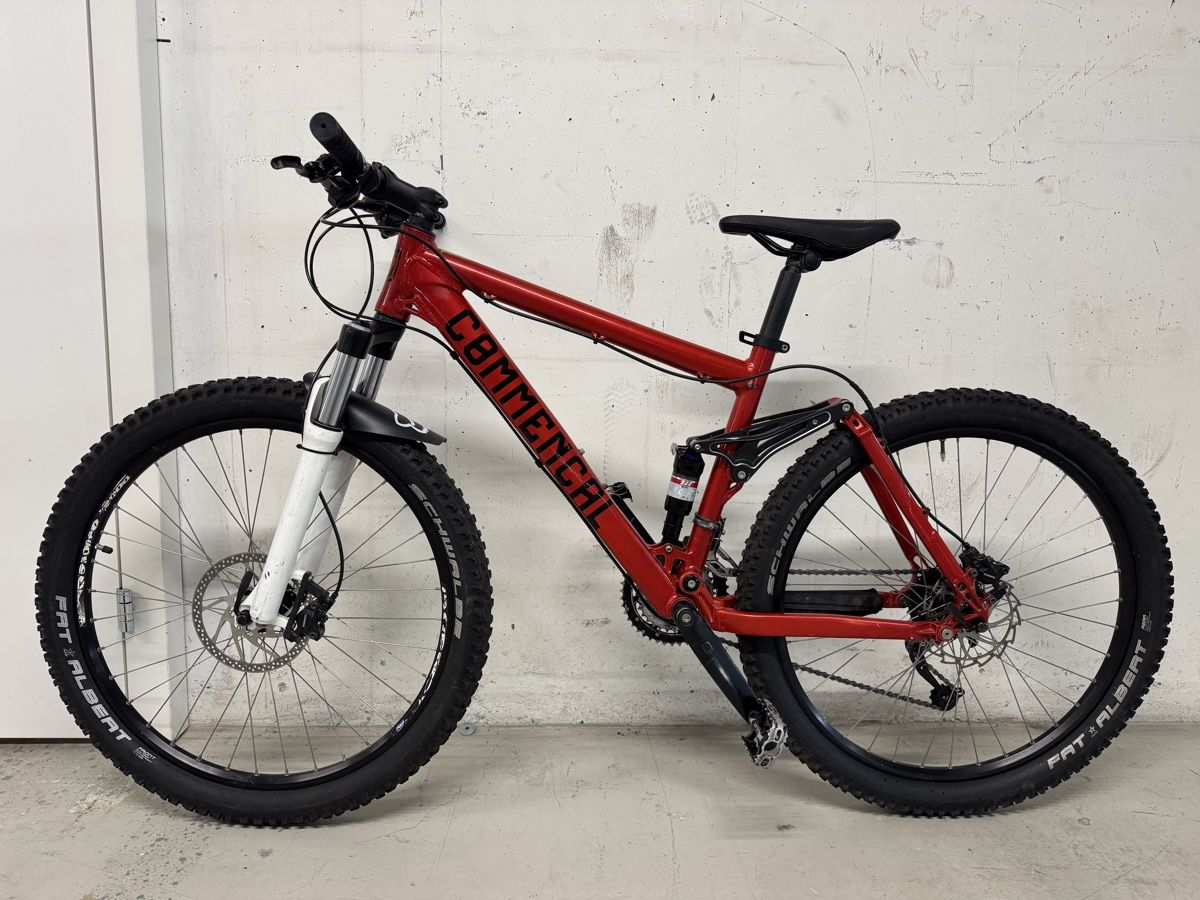 Commencal Velos: Commencal fully 26 Zoll  – Gebraucht aus Widnau von Barbaros82 1